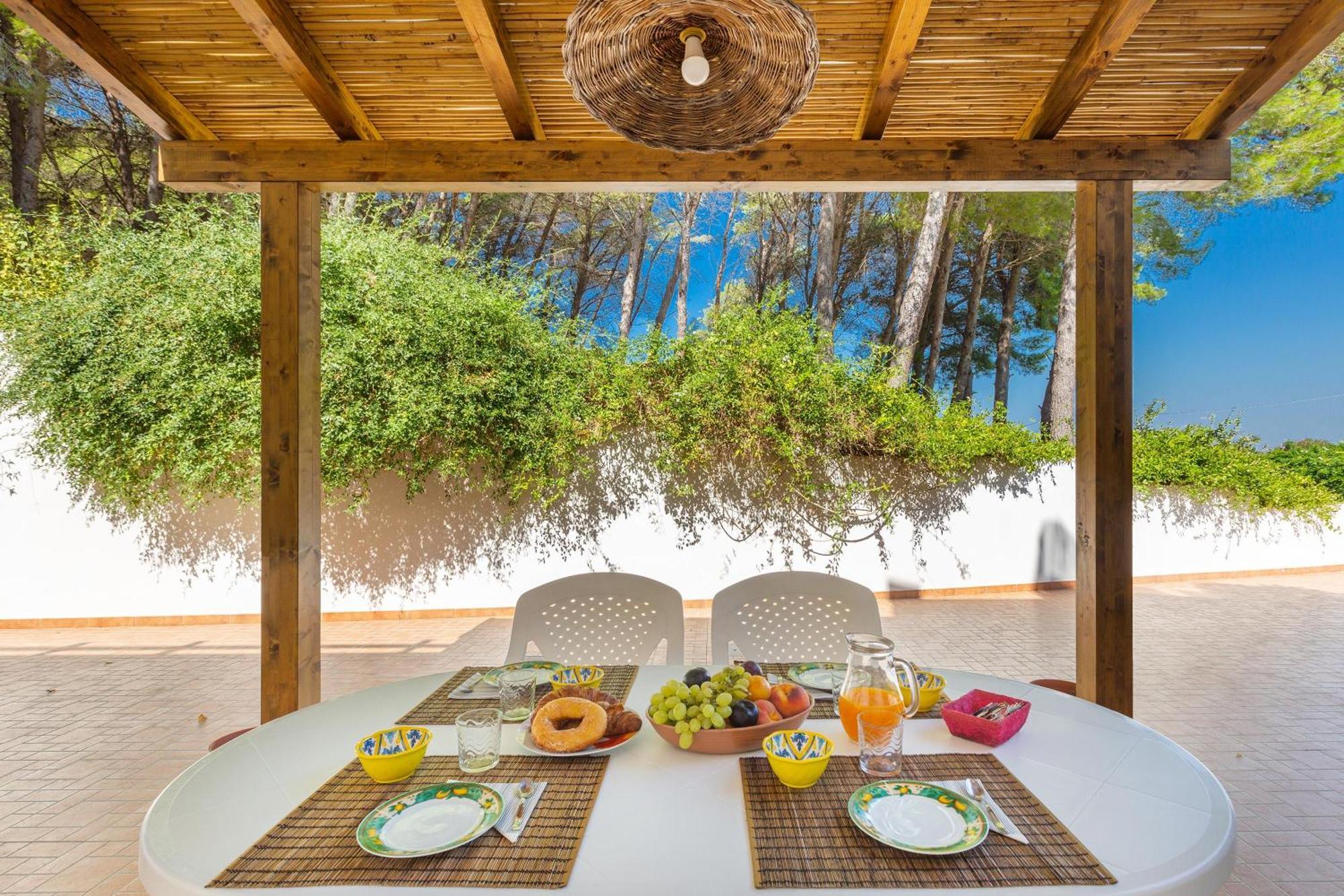 Residenza Del Timo Villa กัลลีโปลี ภายนอก รูปภาพ